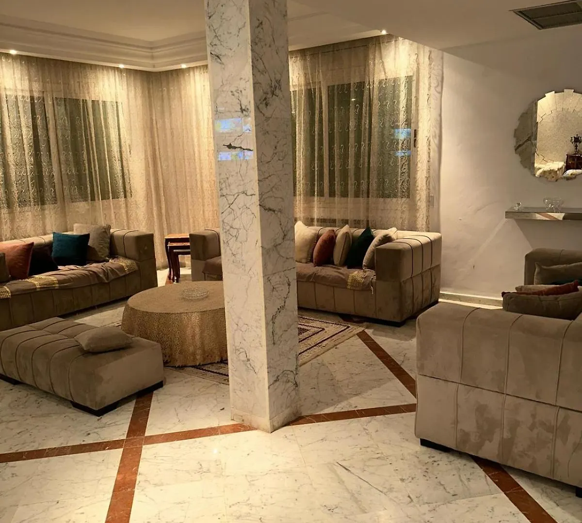 Villa Luxueuse A Soukra Sukrah