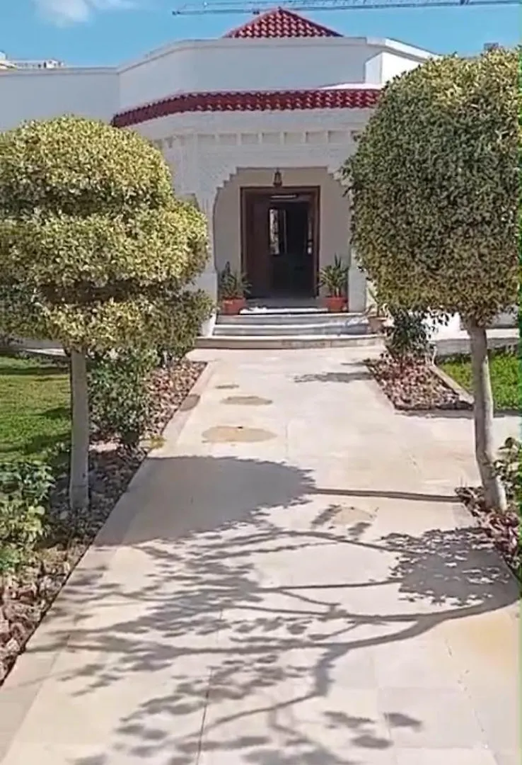 Villa Luxueuse A Soukra Sukrah Tunisia