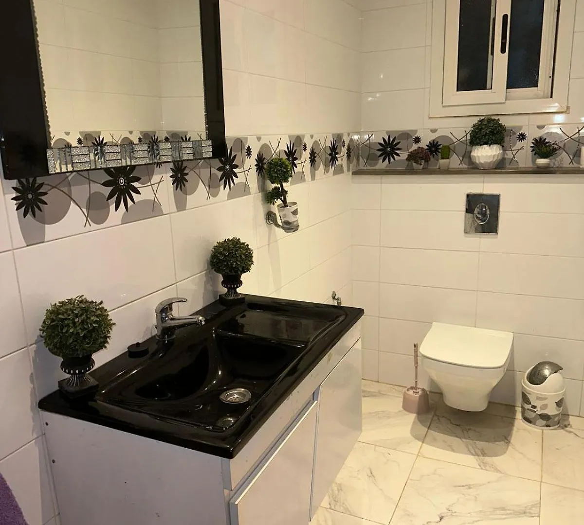 Villa Luxueuse A Soukra Sukrah 0*,